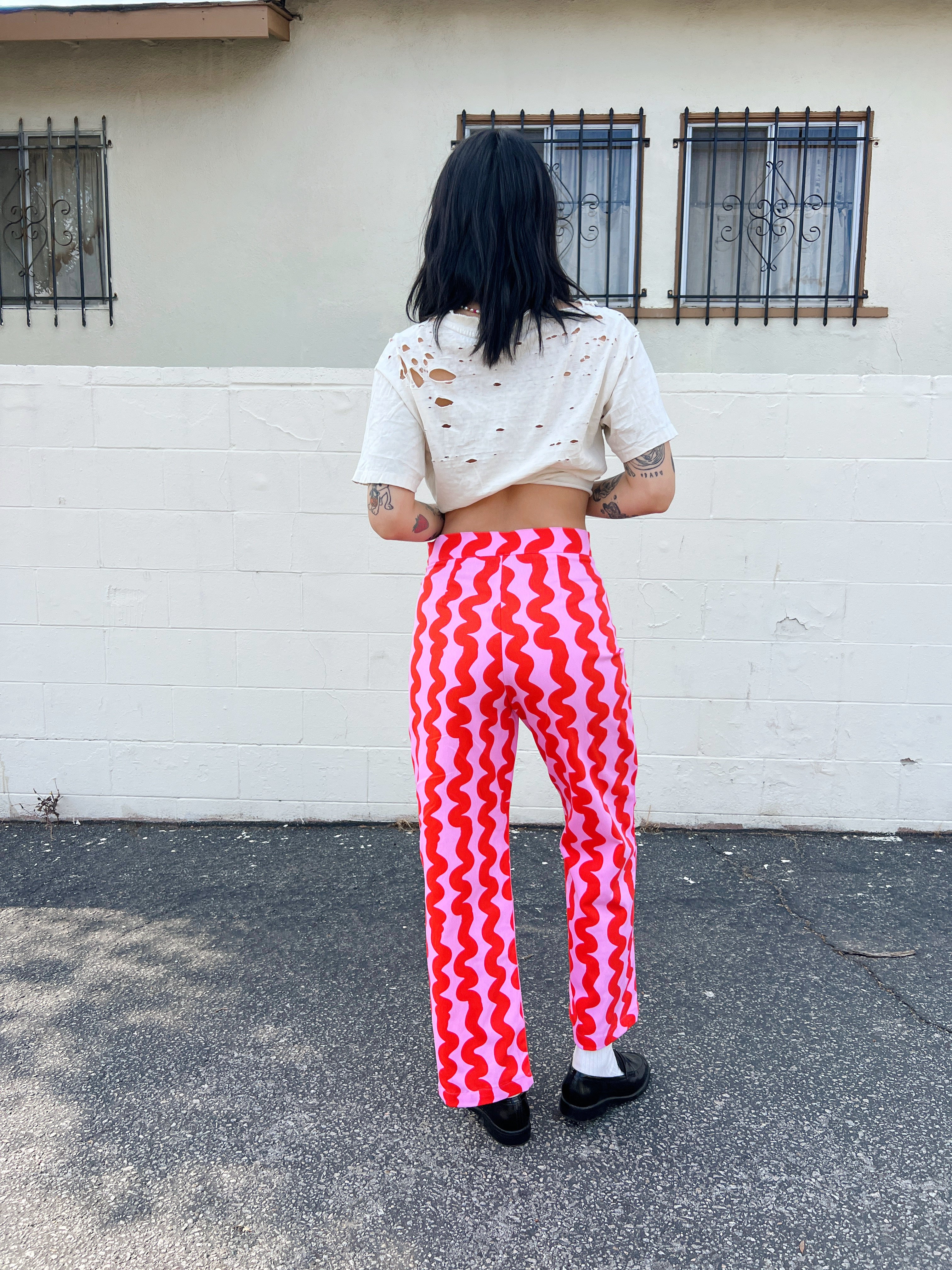 Casual Bell Pink Squiggle 4 Casual Bell Pink Squiggle