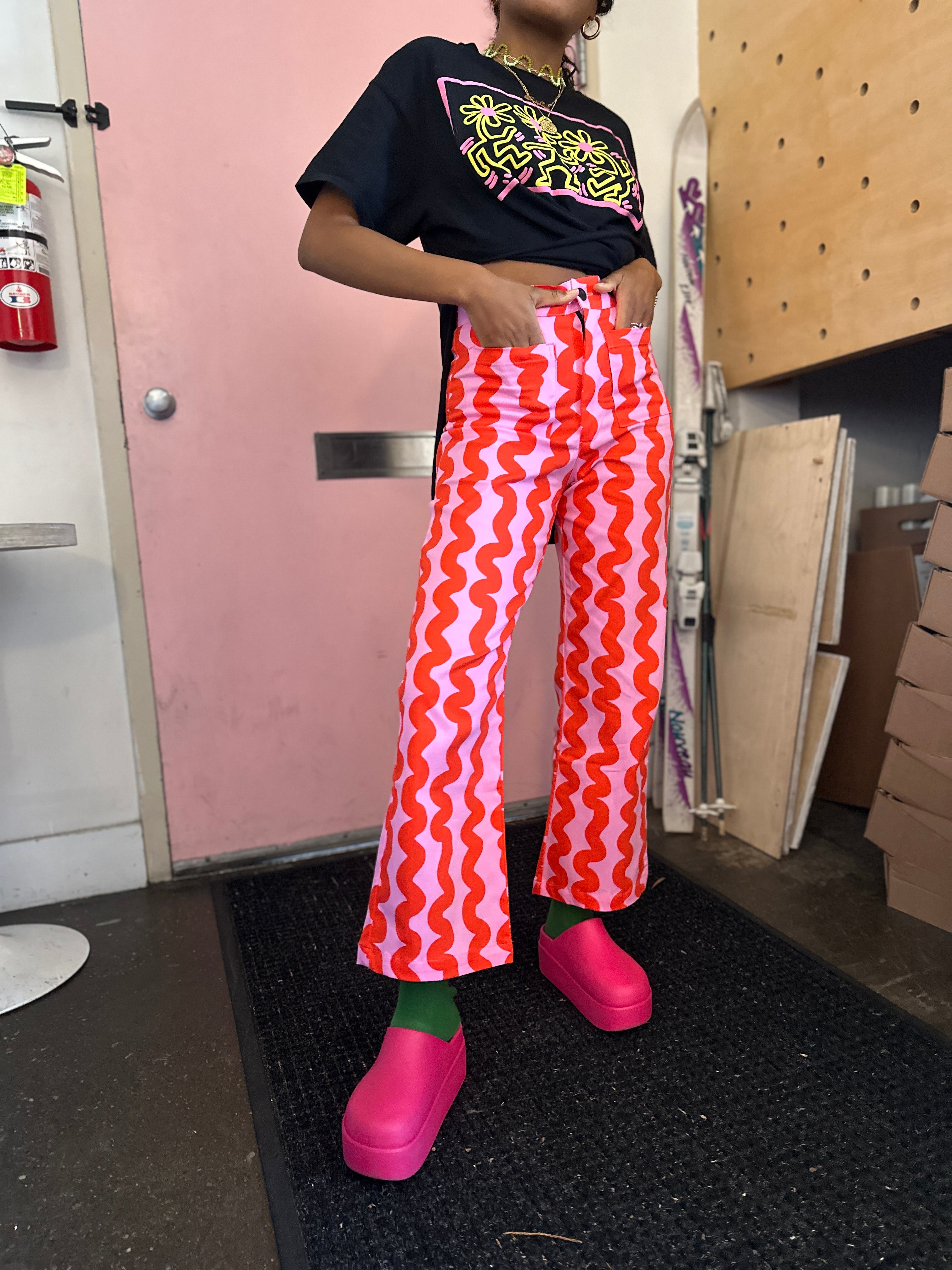 Casual Bell Pink Squiggle 7 Casual Bell Pink Squiggle