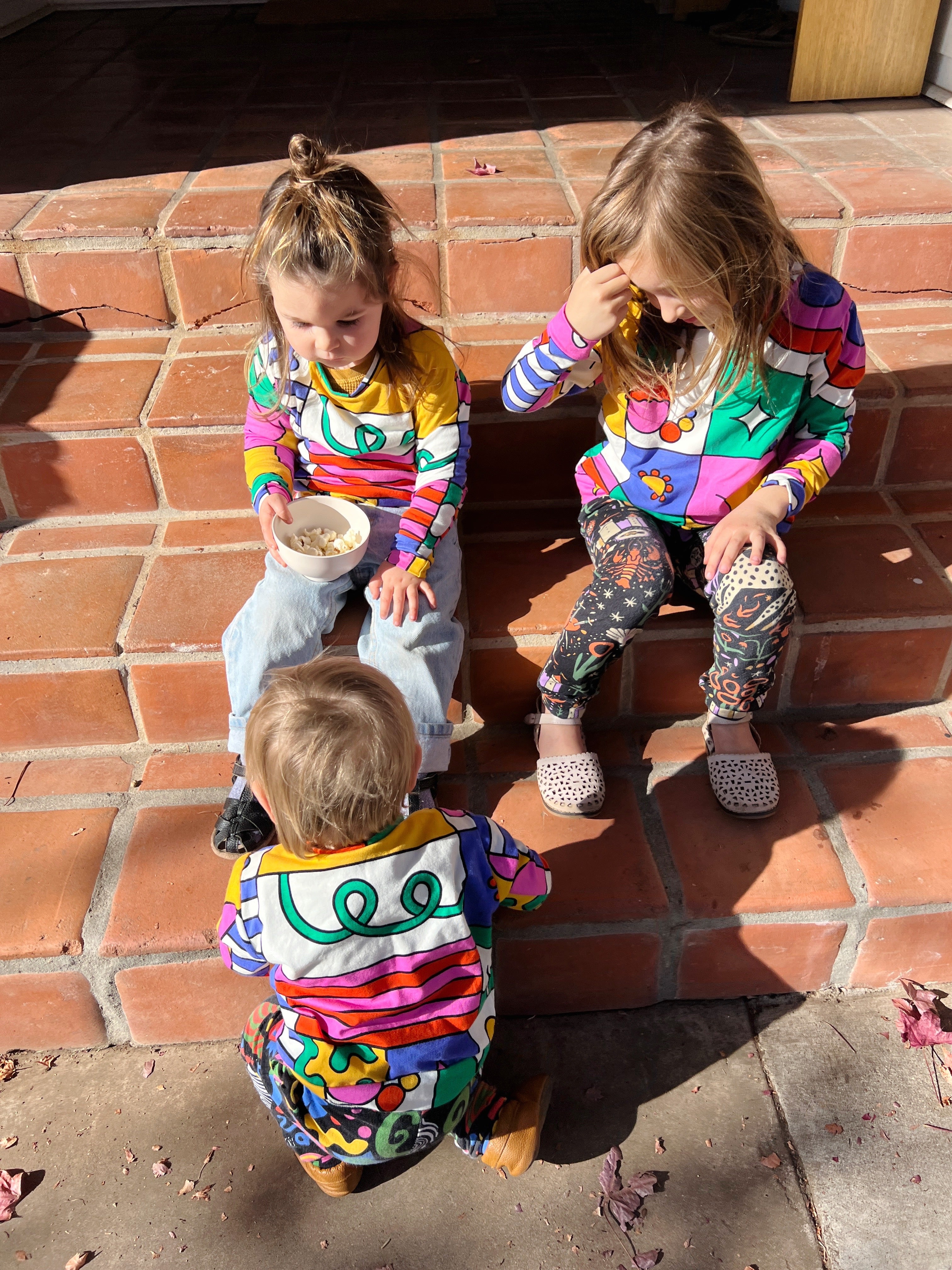 Kids Sweatshirt Wormiverse 2 Kids Sweatshirt Wormiverse