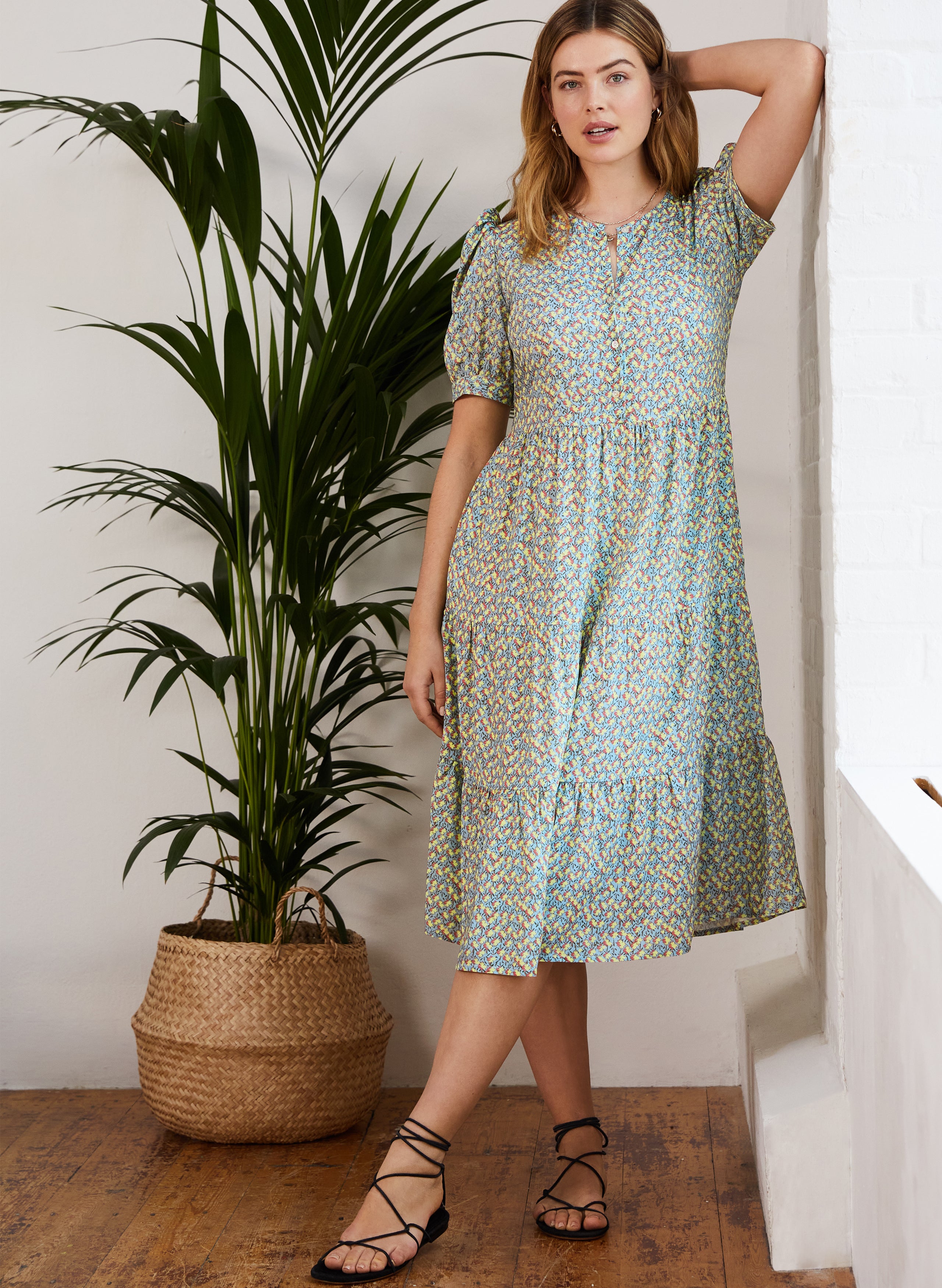 Evelyn Dress with LENZING™ ECOVERO™ 1 Evelyn Dress with LENZING™ ECOVERO™