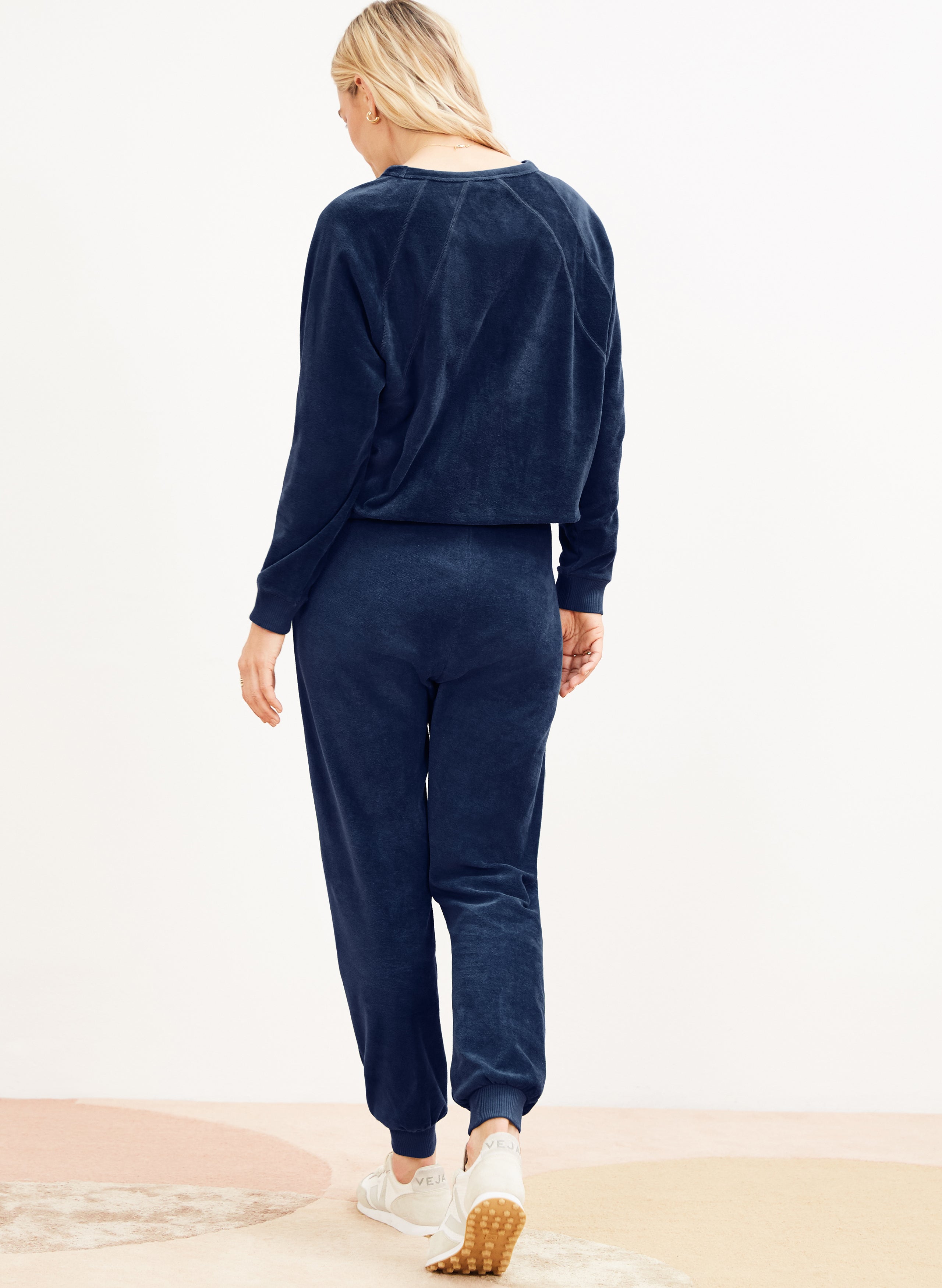 Siobahn Velour Organic Sweatshirt 5 Siobahn Velour Organic Sweatshirt